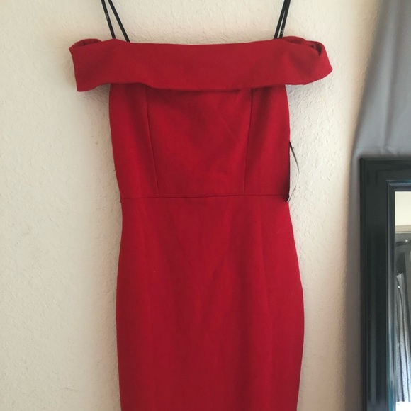 Red bodycon dress - Picture 2 of 6